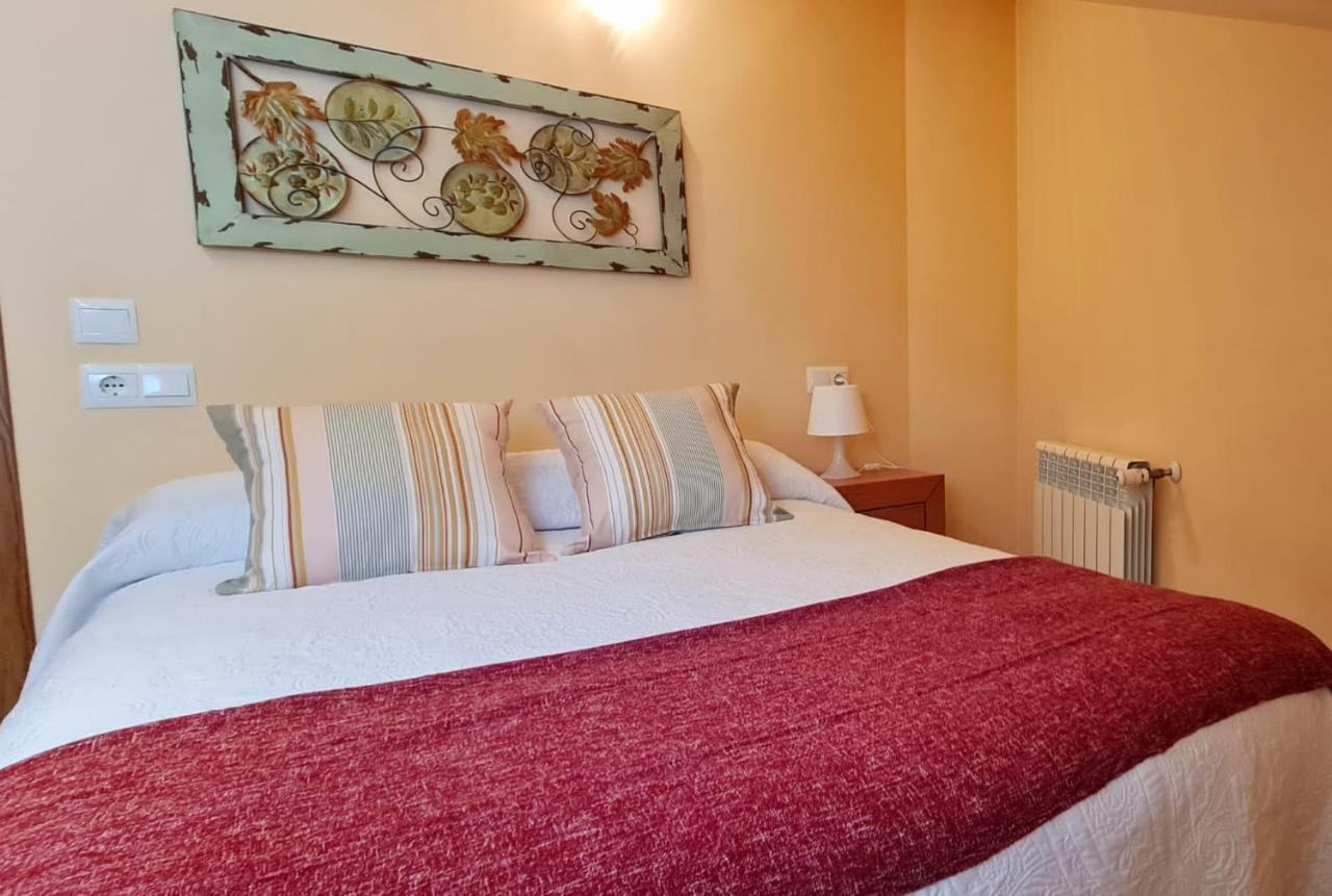 Apartamentos El Pigazu Cangas de Onis Ngoại thất bức ảnh